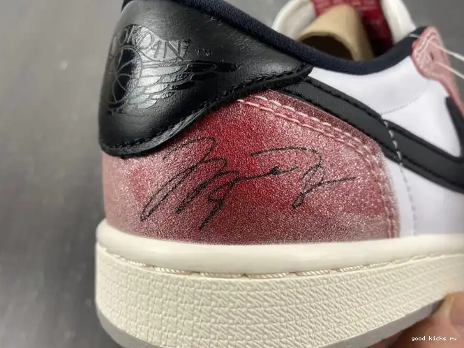 'RED BLACK' LOW 1 X JORDAN AIR OG ROOM TROPHY FN0432-017 0528